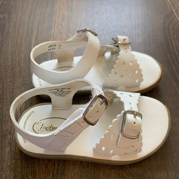FootMates Other - FootMates - White Ariel Sandals